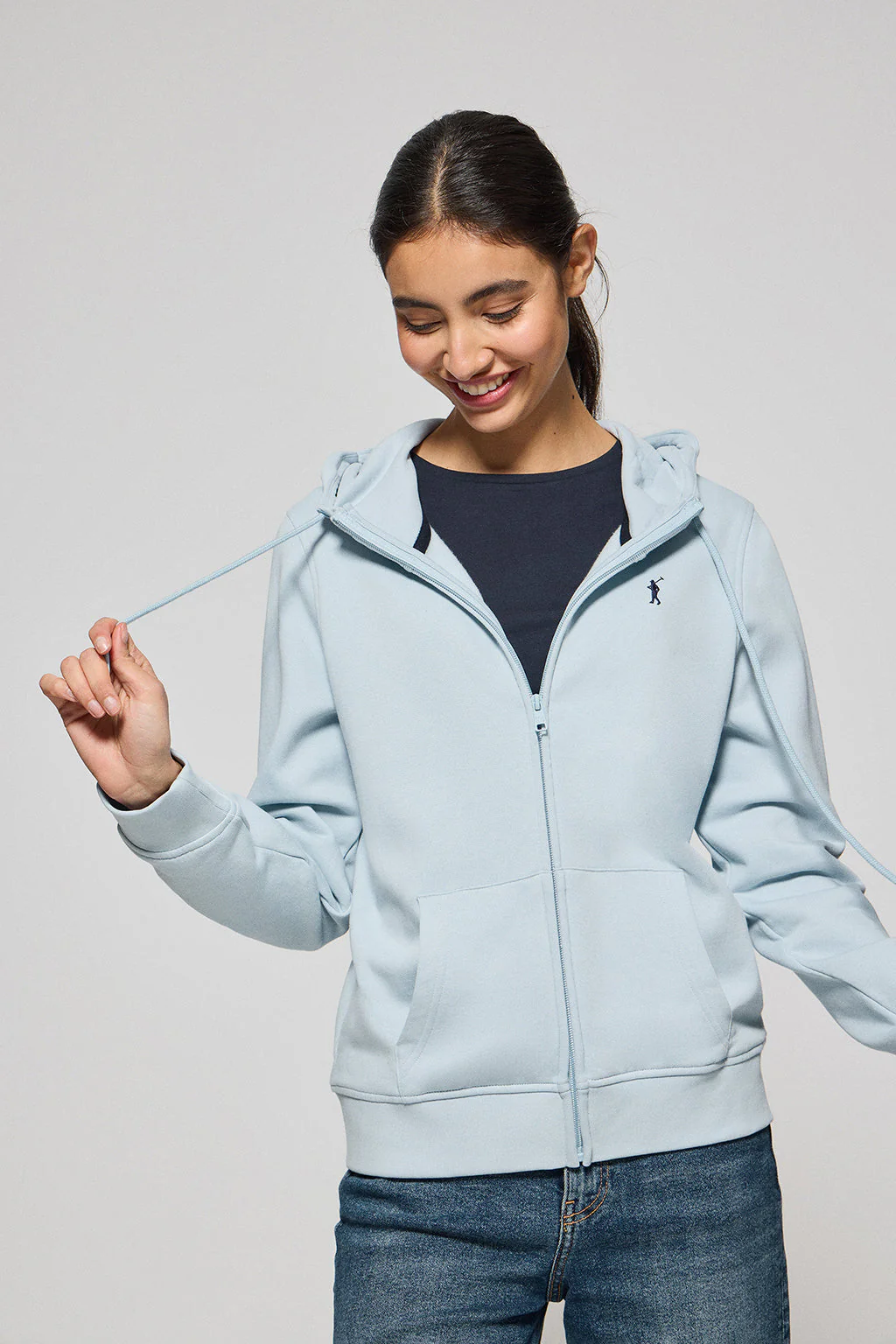 Sudadera azul claro de bolsillos con cremallera y capucha con bordado Rigby Go