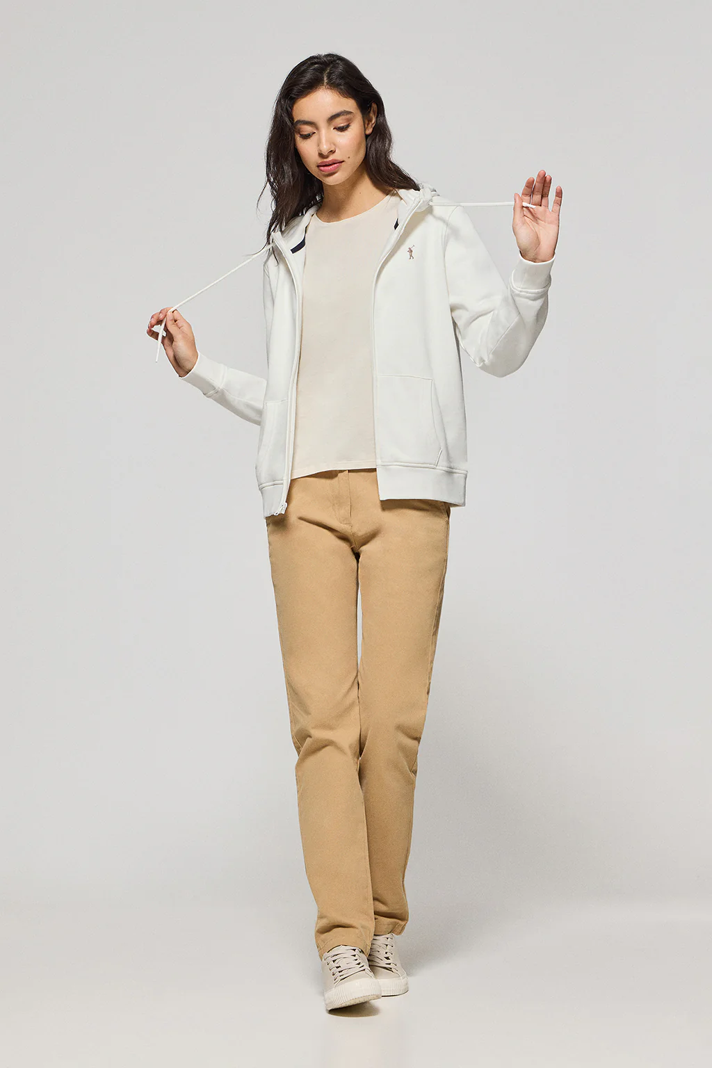 Sudadera beige de bolsillos con cremallera y capucha con bordado Rigby Go - Image 3