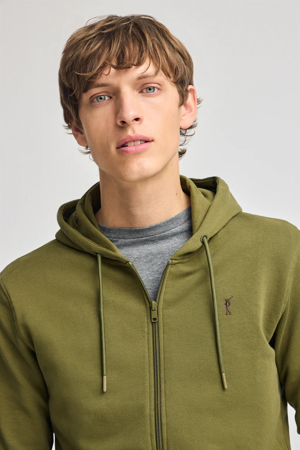 Sudadera verde con capucha y cremallera con logo Rigby Go - Image 2