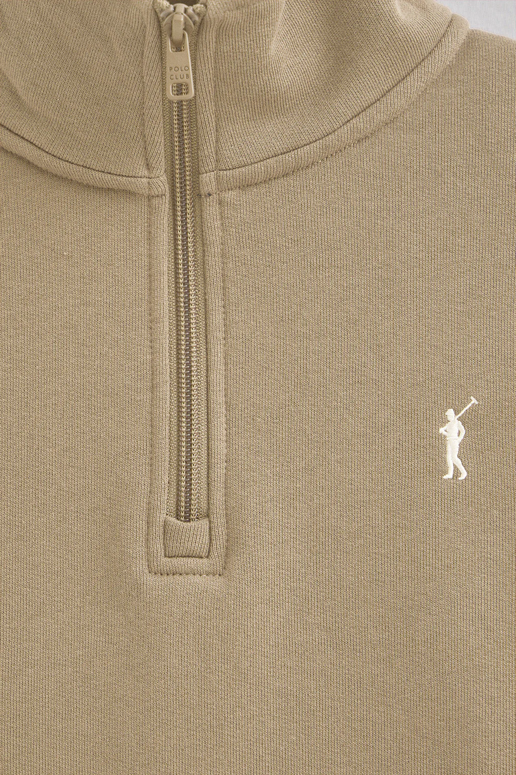 Sudadera marrón claro con media cremallera y logo Rigby Go - Image 6