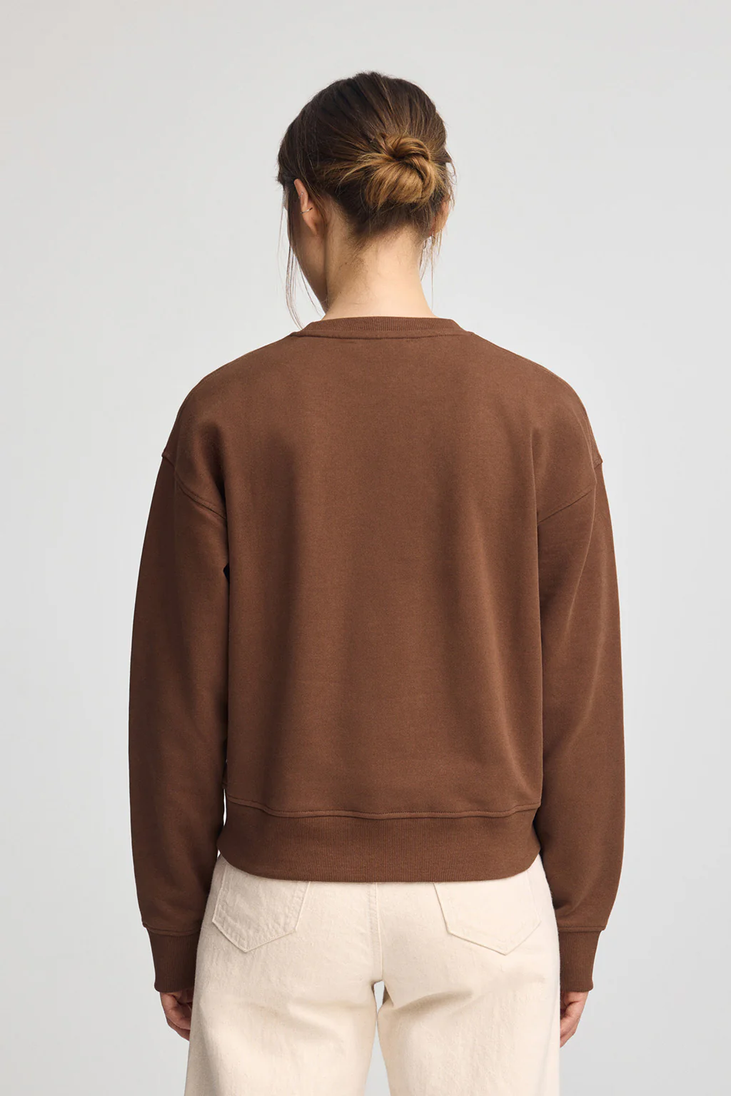 Sudadera color moca de corte boxy con logo Rigby Go - Image 4