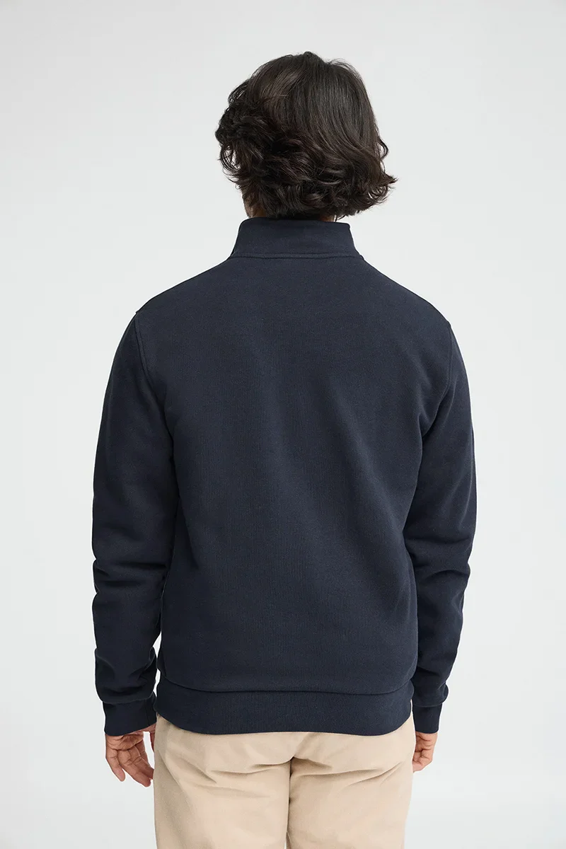 Sudadera azul marino de cuello alto con cremallera y bordado Rigby Go - Image 5