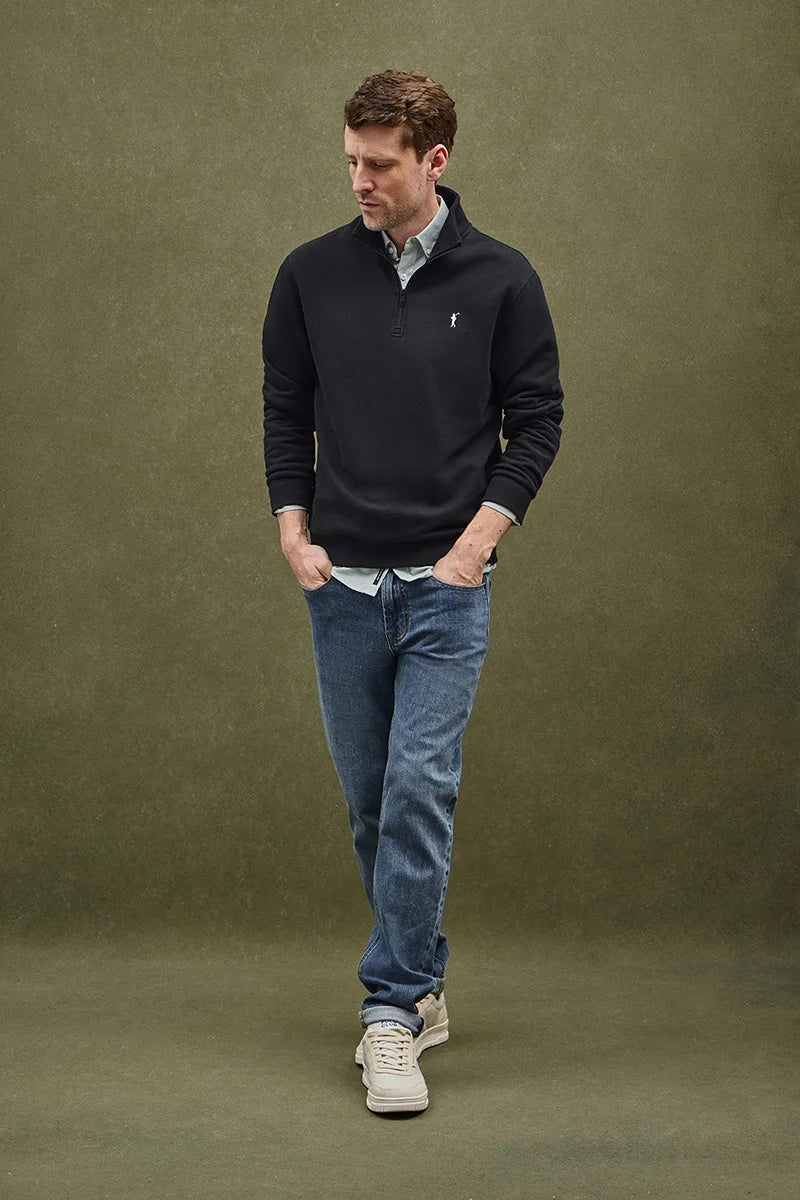 Sudadera negra de cuello alto con cremallera y bordado Rigby Go