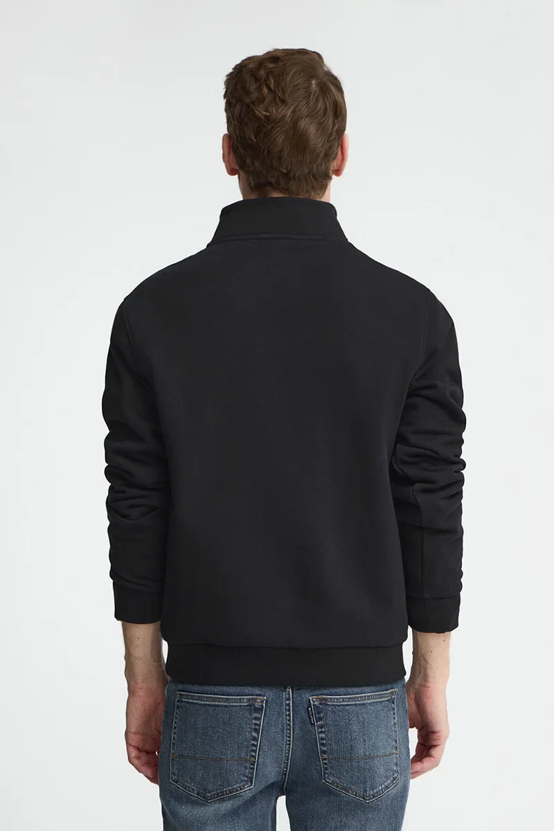 Sudadera negra de cuello alto con cremallera y bordado Rigby Go - Image 5