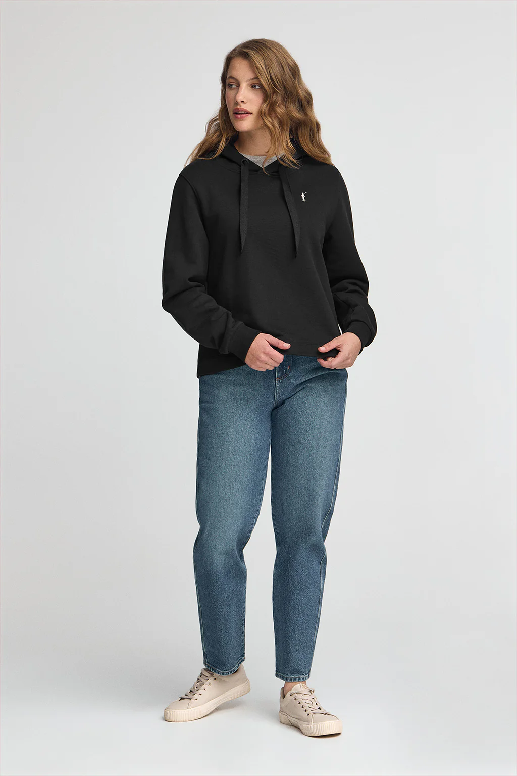 Sudadera negra con capucha y logo Rigby Go - Image 3