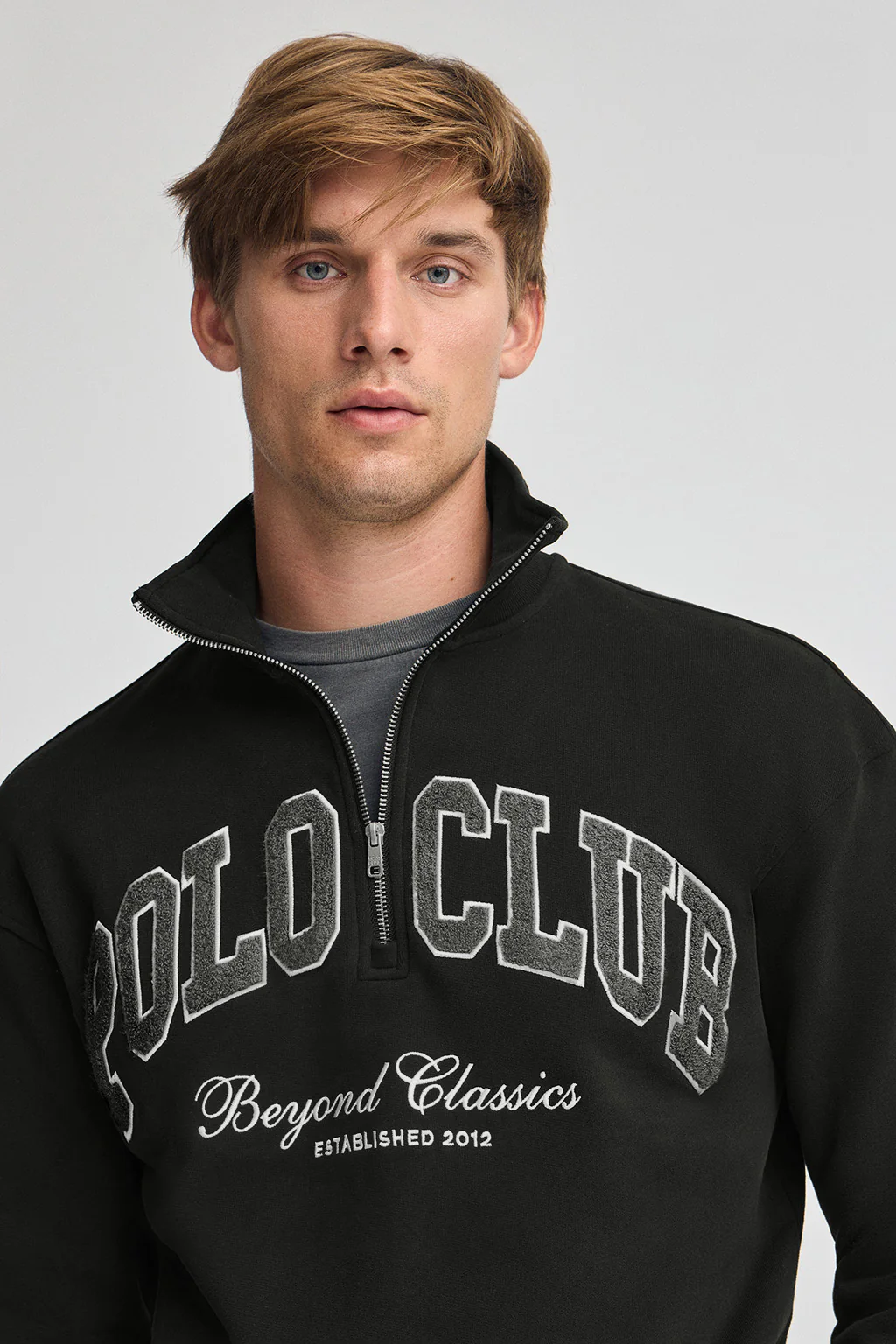 Sudadera negra con media cremallera y logo Established 2012 Polo Club - Image 2