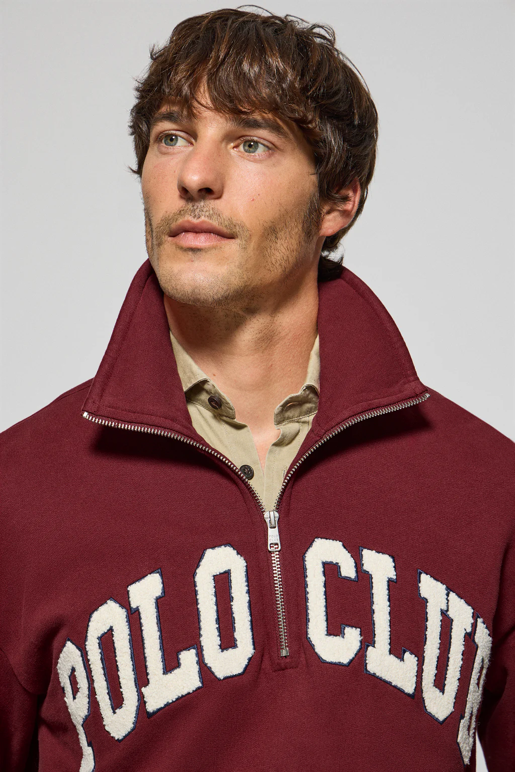 Sudadera granate Seldon con media cremallera y gráfico Polo Club - Image 2
