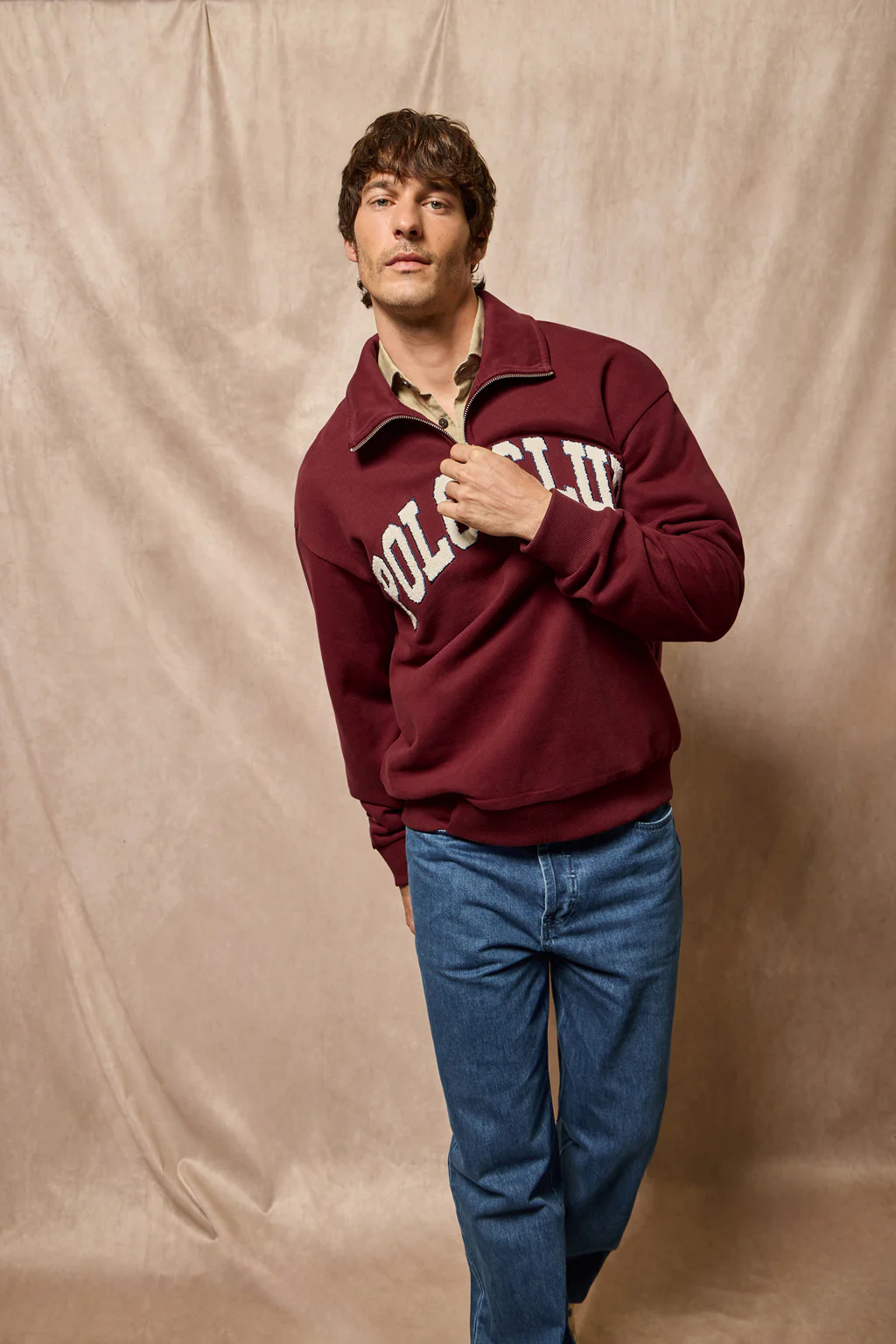 Sudadera granate Seldon con media cremallera y gráfico Polo Club - Image 5