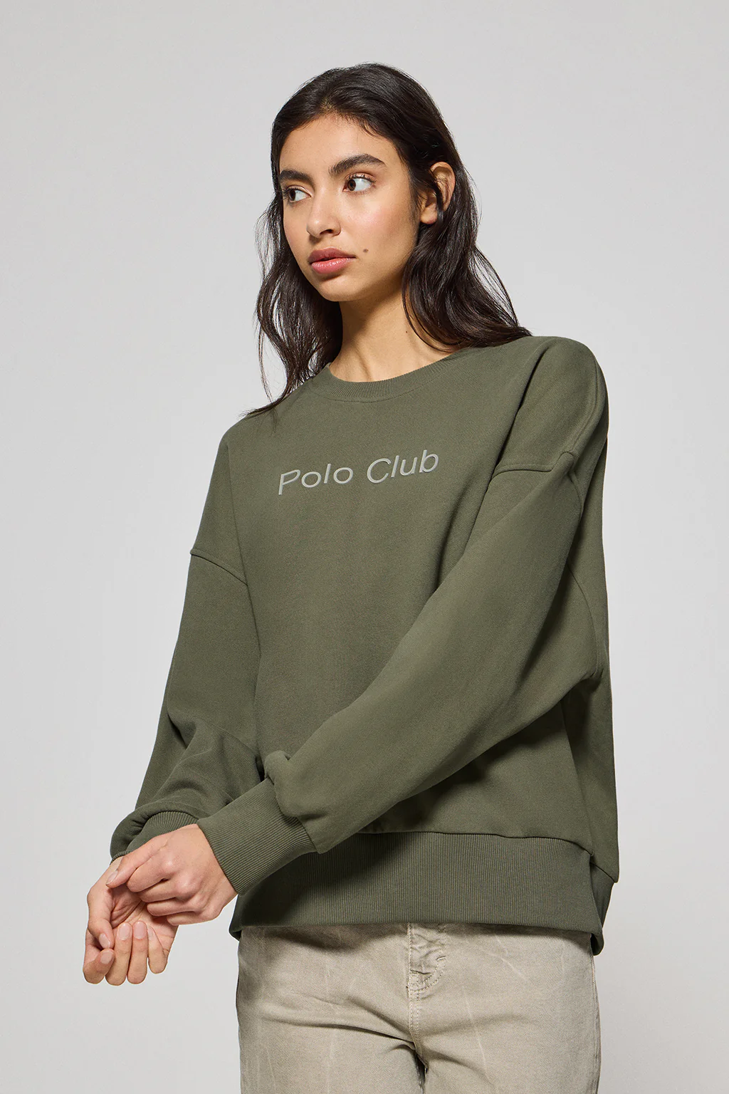 Sudadera básica de cuello redondo verde con logo frontral Polo Club engomado - Image 3