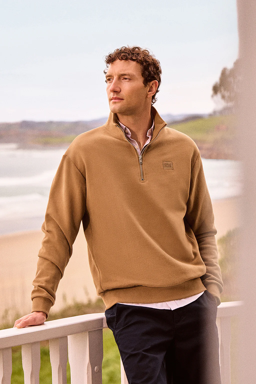 Sudadera camel relax de media cremallera con detalle Polo Club - Image 5