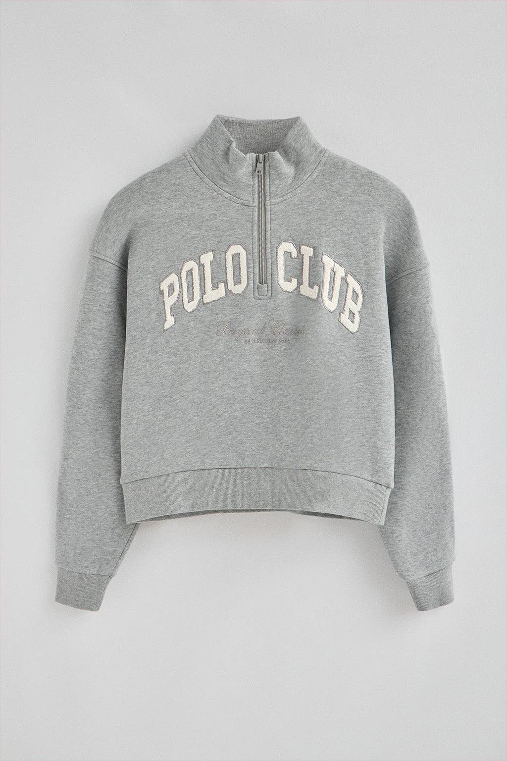 Sudadera gris vigoré con cuello alto y logo Established 2012 Polo Club - Image 6