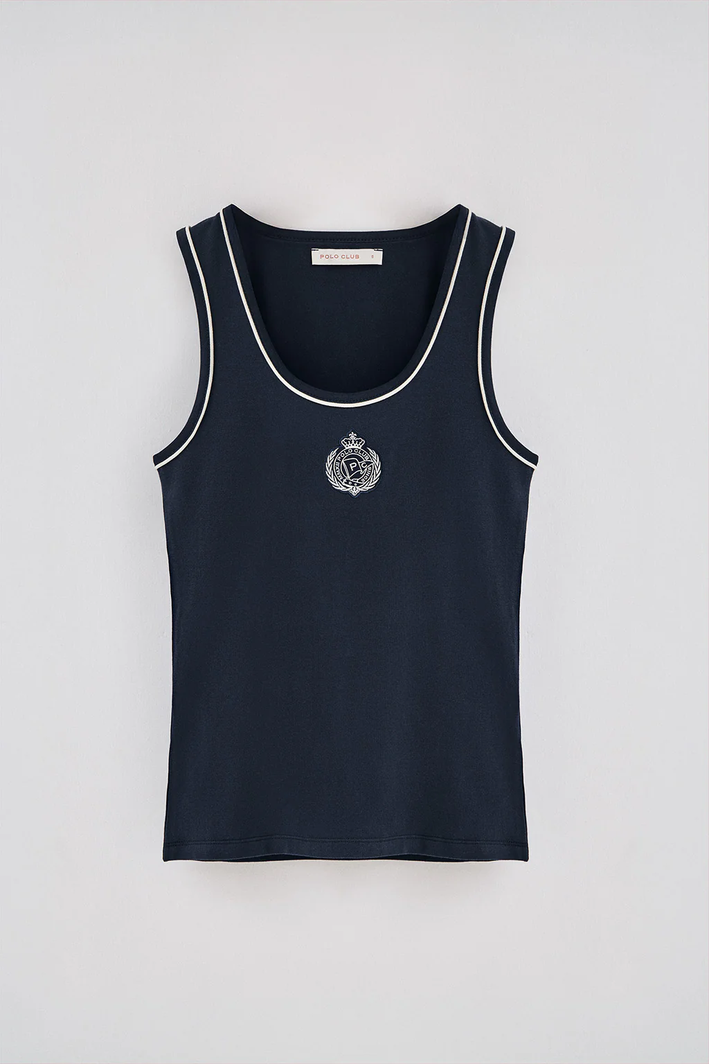 Camiseta azul marino de tirantes con escudo náutico - Image 8