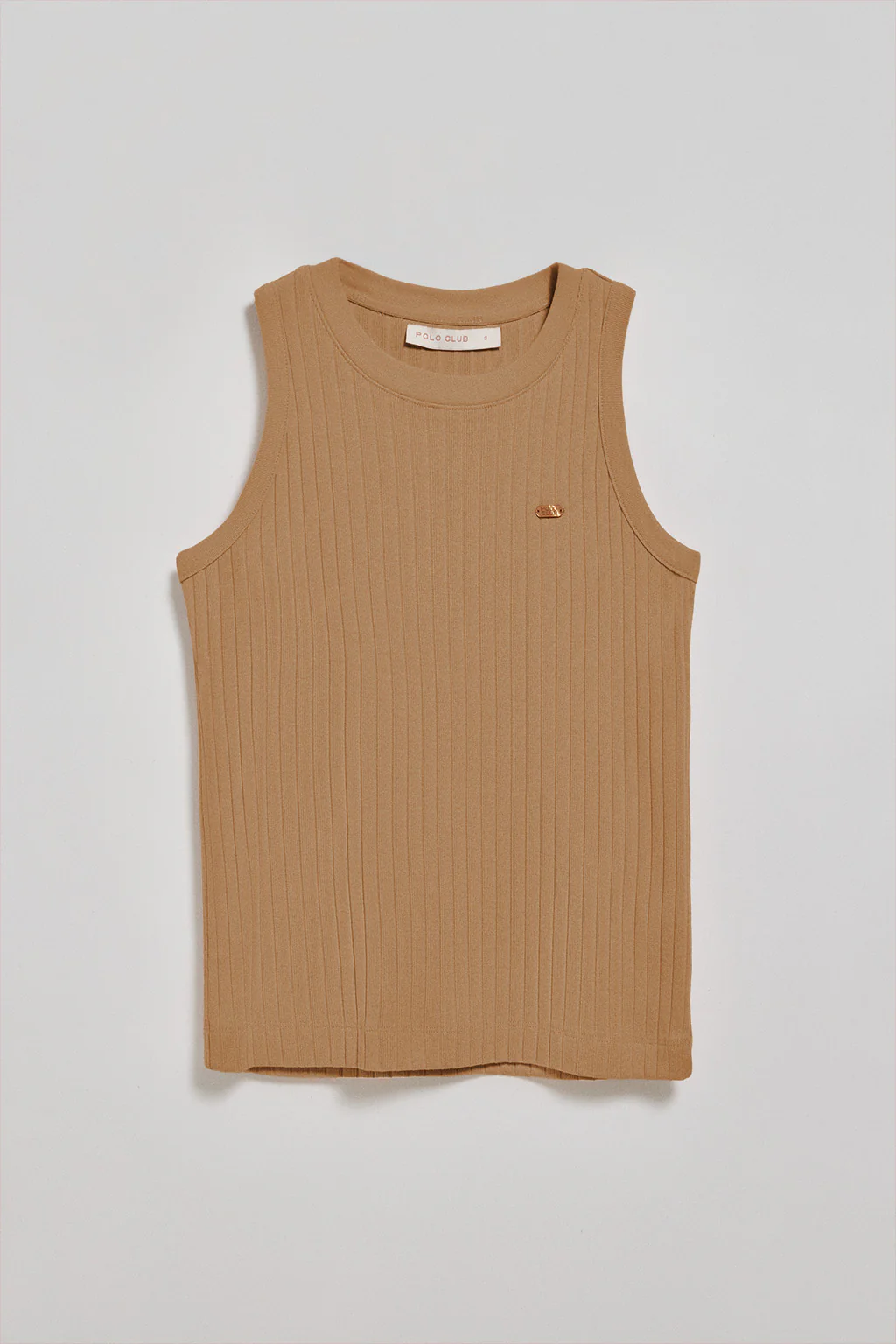 Camiseta top Tamika camel acanalada con detalle de botón nacarado Polo Club - Image 9