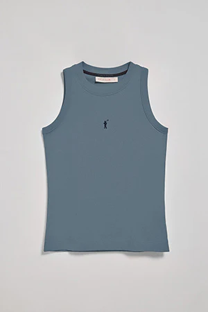 Camiseta básica azul denim sin mangas y cuello redondo con logo bordado Rigby Go - Image 6