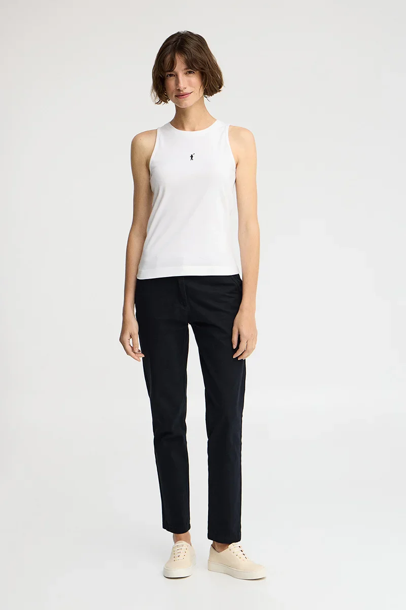 Camiseta sin mangas blanca de corte slim con bordado Rigby Go - Image 4
