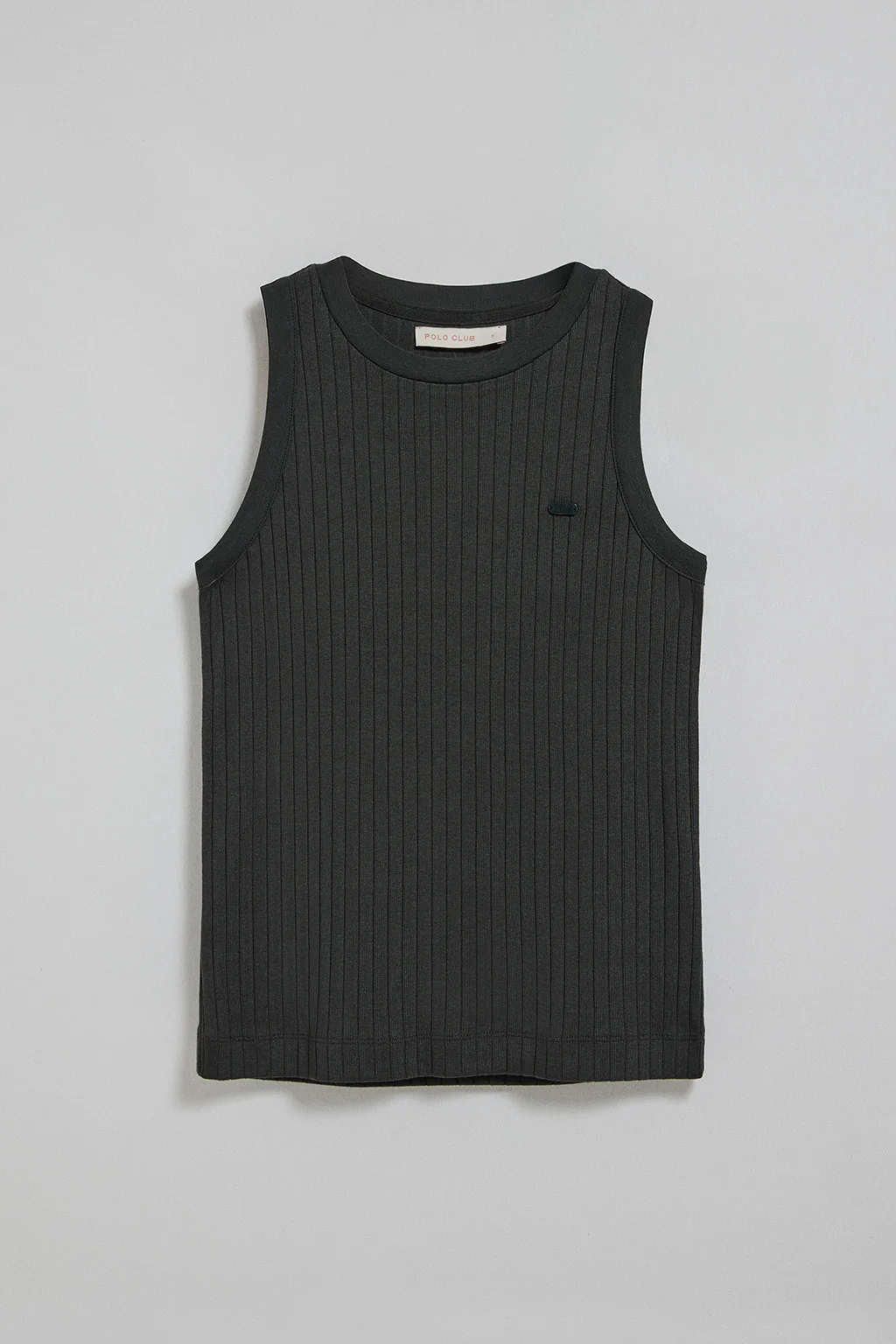 Camiseta top Tamika negra acanalada con detalle de botón nacarado Polo Club - Image 6