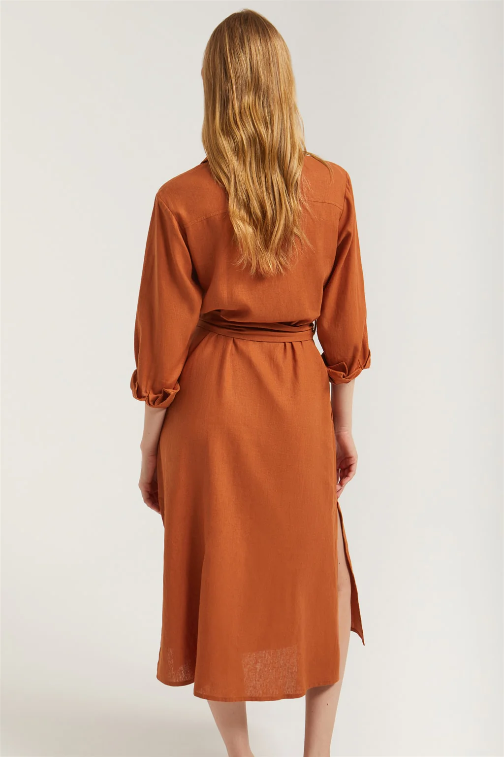 Vestido midi de lino color caldera con detalle bordado - Image 6