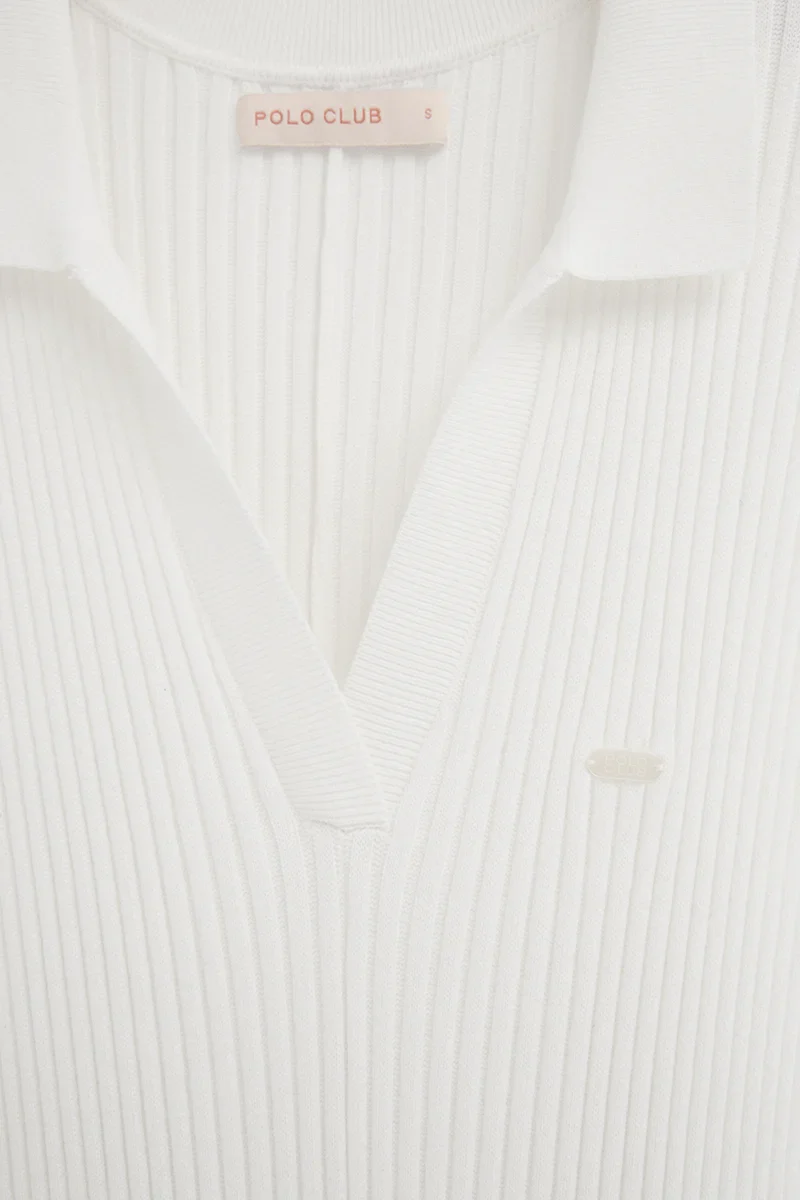 Vestido plisado color crudo sin mangas con logo Polo Club - Image 7