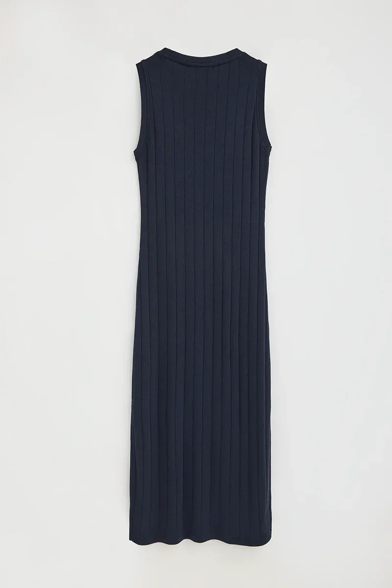 Vestido azul marino de canalé sin mangas y logo Polo Club - Image 8