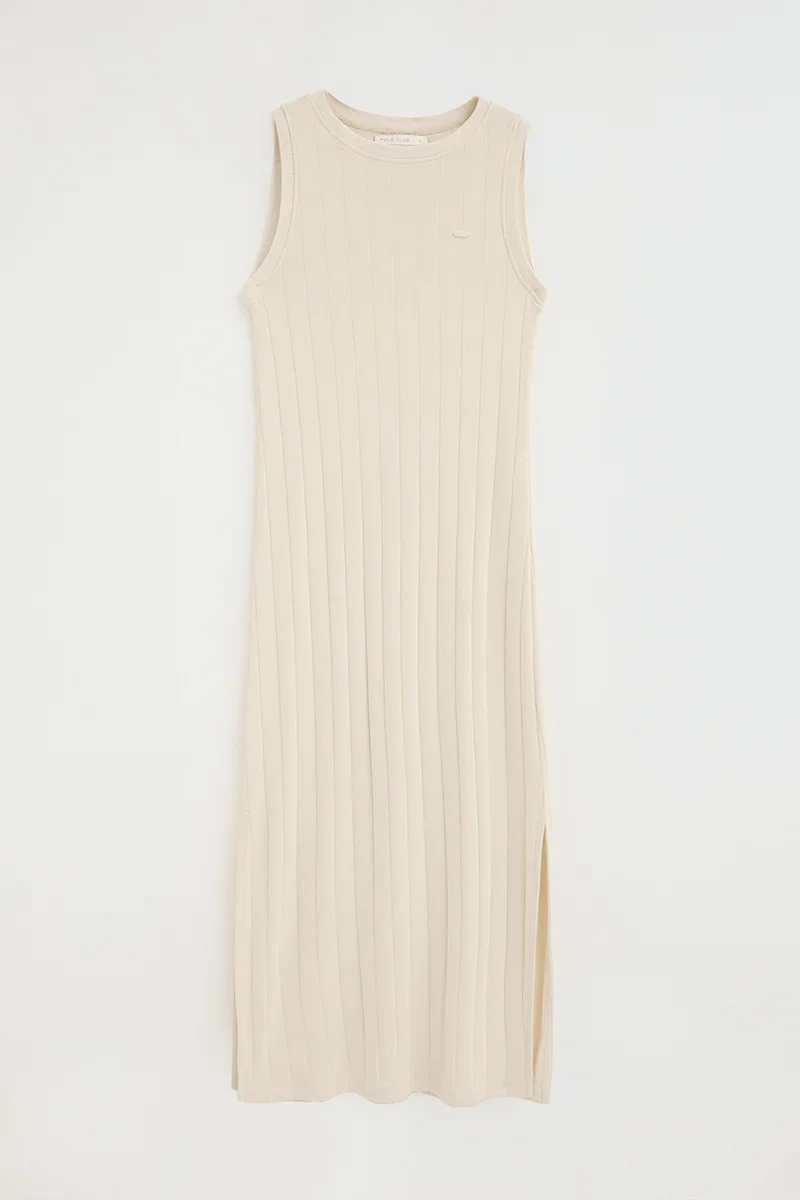 Vestido color crema de canalé sin mangas y logo Polo Club - Image 9