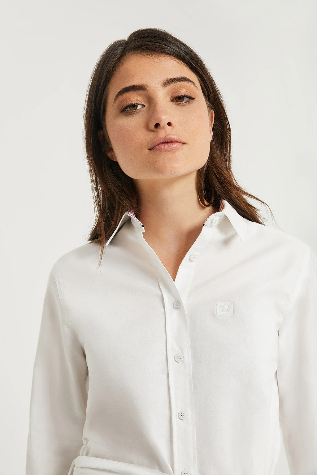 Vestido camisero blanco de manga larga con detalle bordado - Image 5