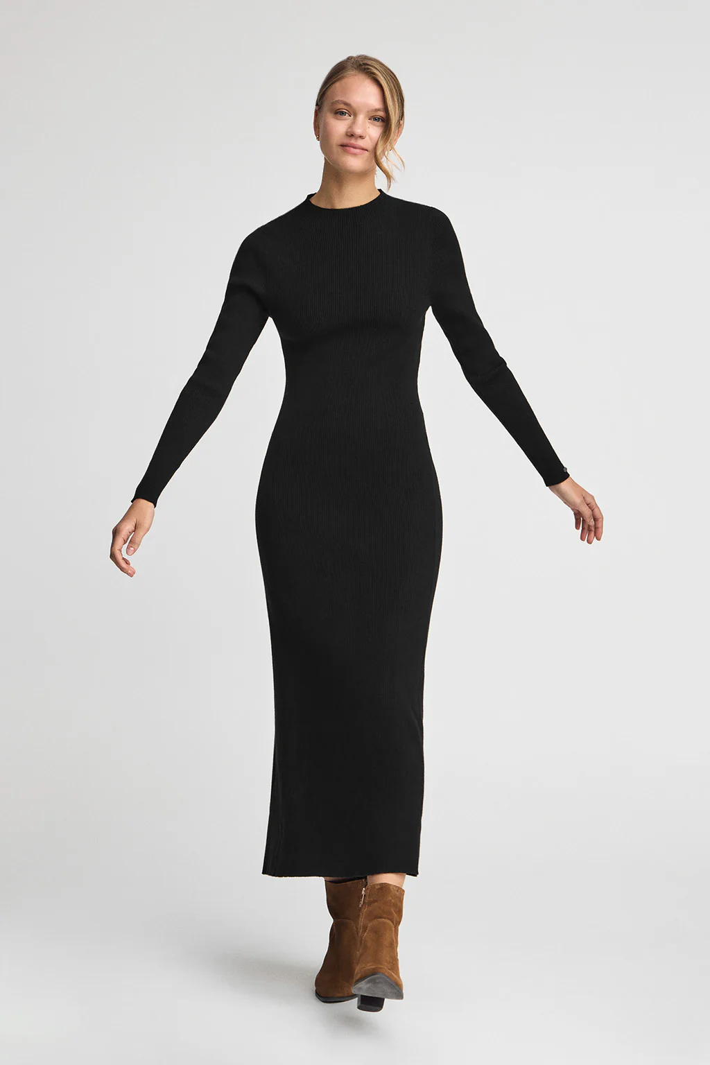 Vestido largo de cuello perkins negro con logo Polo Club - Image 4