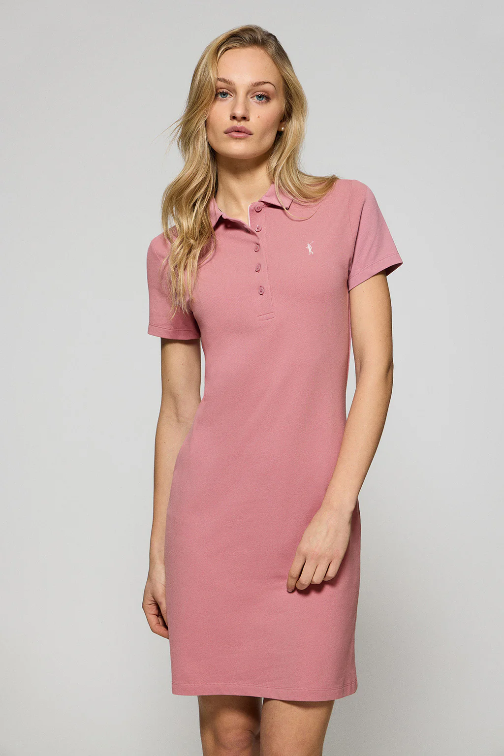 Vestido polero rosa empolvado con logo Rigby Go